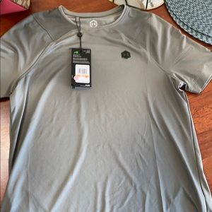 Men’s Under Armour Heatgear size Small